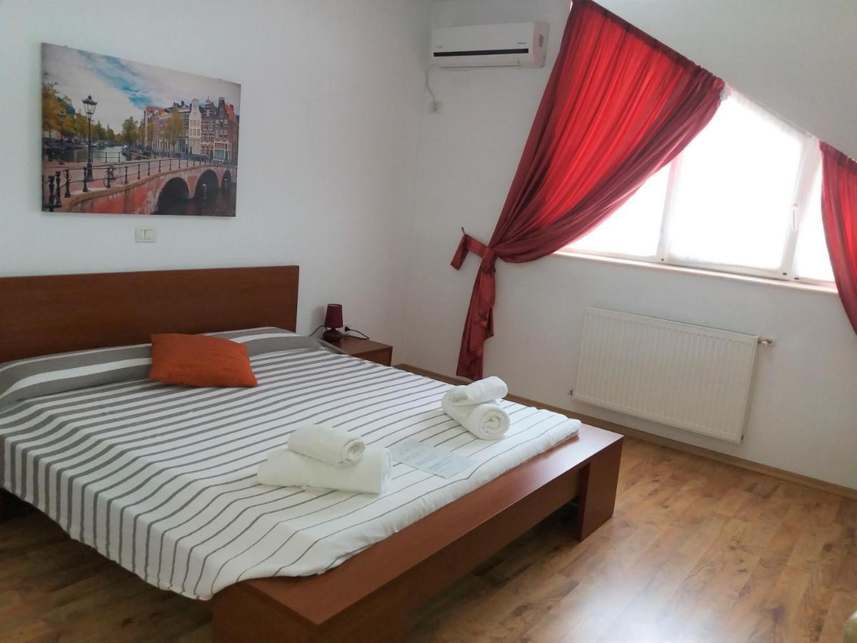 Hotel Vila Veneto Timisoara Ngoại thất bức ảnh