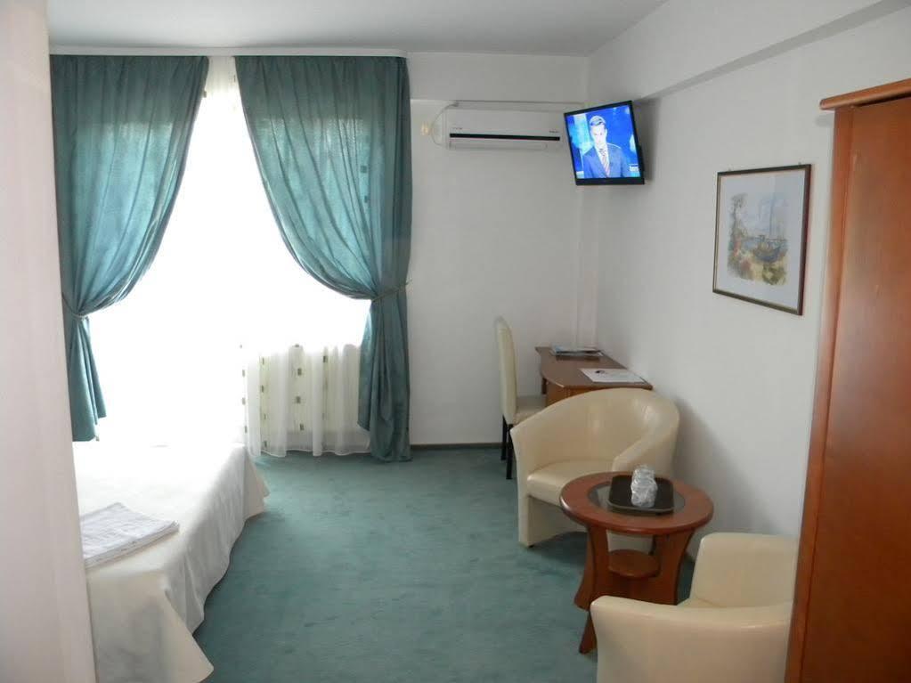Hotel Vila Veneto Timisoara Ngoại thất bức ảnh