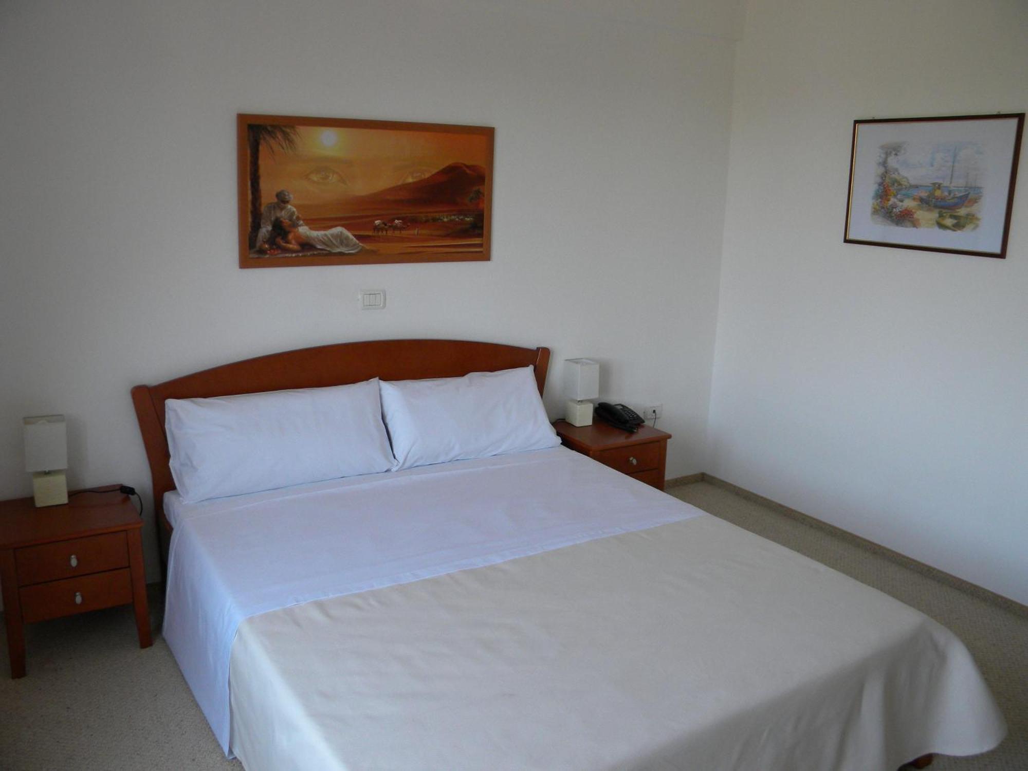 Hotel Vila Veneto Timisoara Ngoại thất bức ảnh