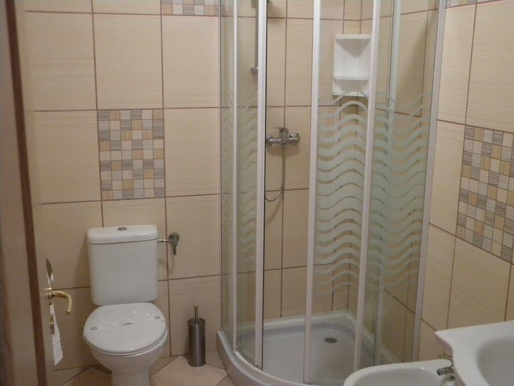 Hotel Vila Veneto Timisoara Ngoại thất bức ảnh